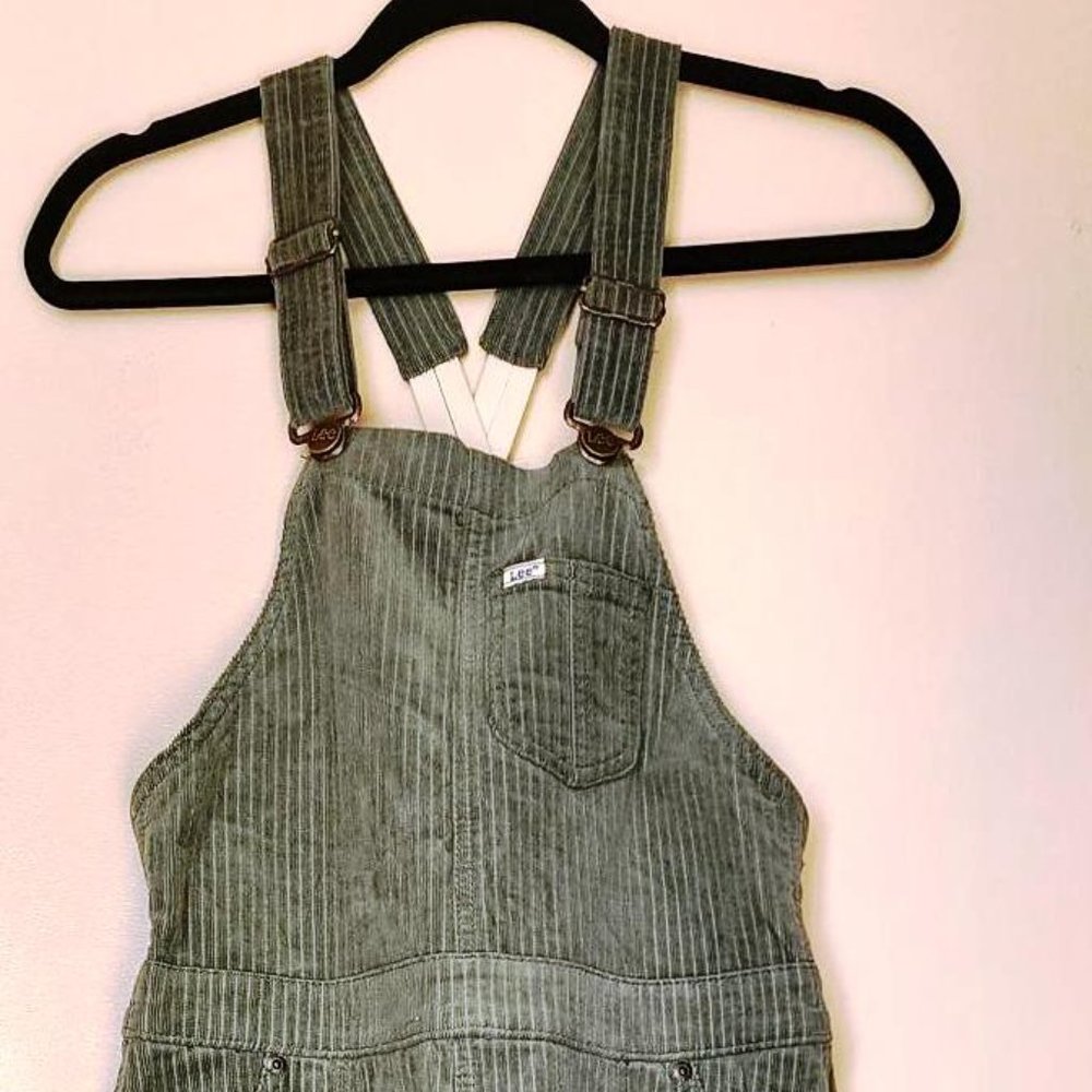 Absolutely DARLING Lee Jeans European Collection  Army Green Corduroy Overalls M